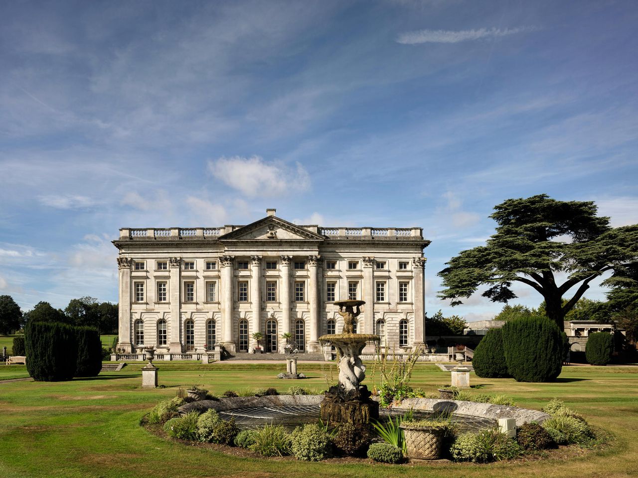 Fig 1: The east front of Moor Park, refaced by Sir James Thornhill from 1720–28. The end bays were added to the original house. ©Paul Highnam for Country Life