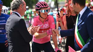Geraint Thomas in the pink jersey
