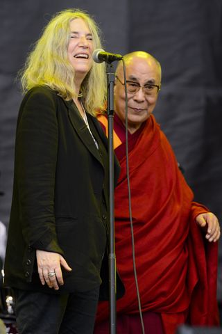 14th Dalai Lama and Patti Smith at Glastonbury 2015