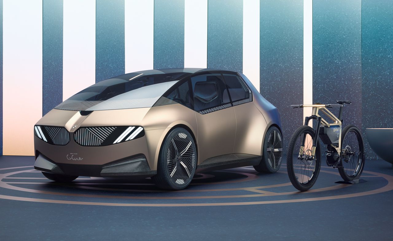 BMW i Vision Circular and i Vision AMBY