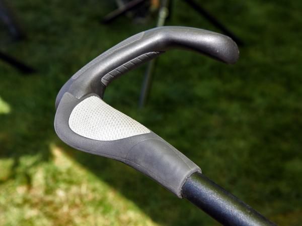 Ergon's large bar end option features a grippy exterior and two available hand positions.