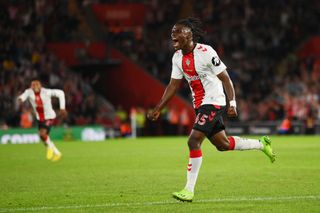 Romeo Lavia of Southampton scores their team's first goal during the Premier League match between Southampton FC and Chelsea FC at Friends Provident St. Mary's Stadium on August 30, 2022 in Southampton, England.