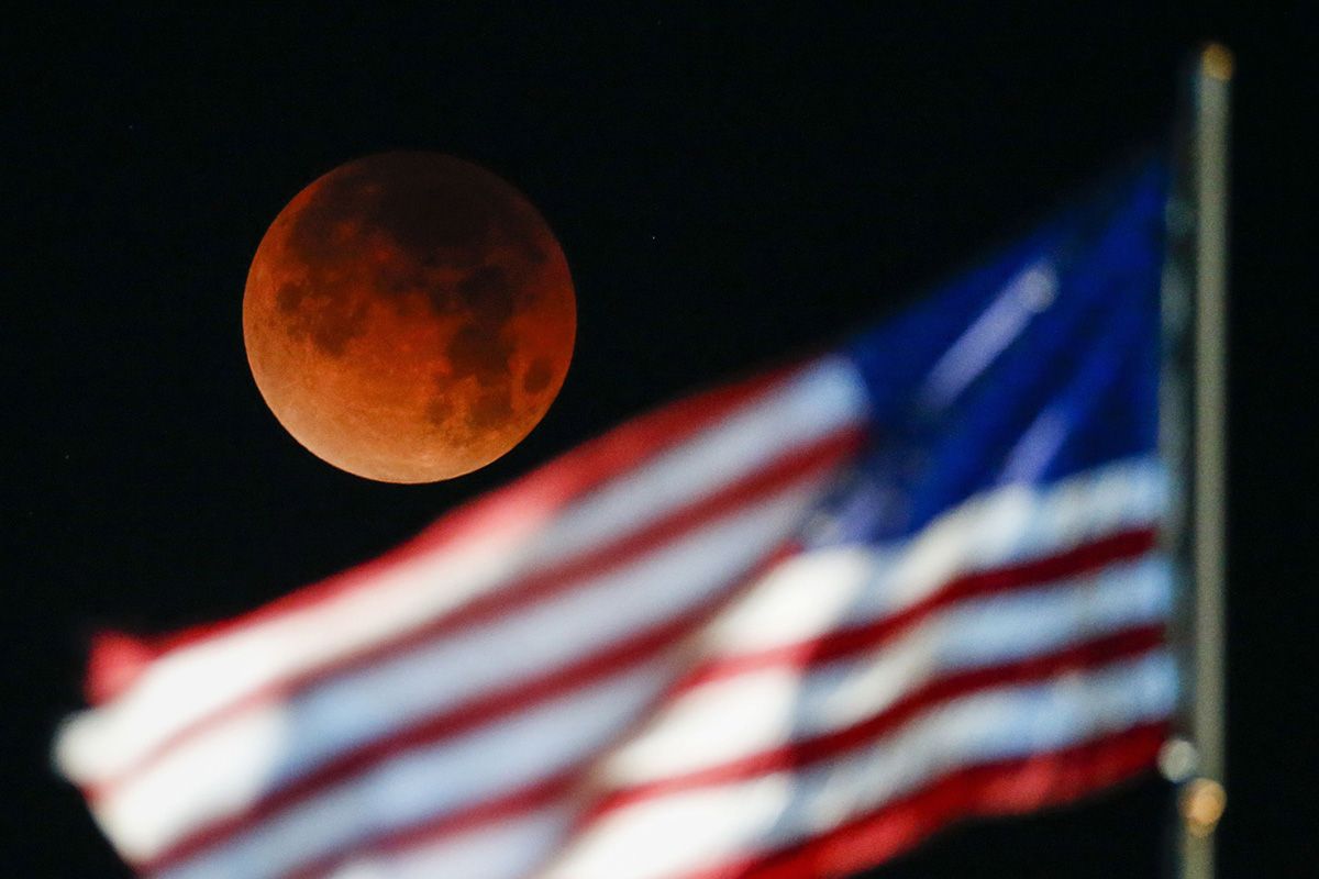 In Photos: The Rare Super Blue Blood Moon Lunar Eclipse of 2018 | Space