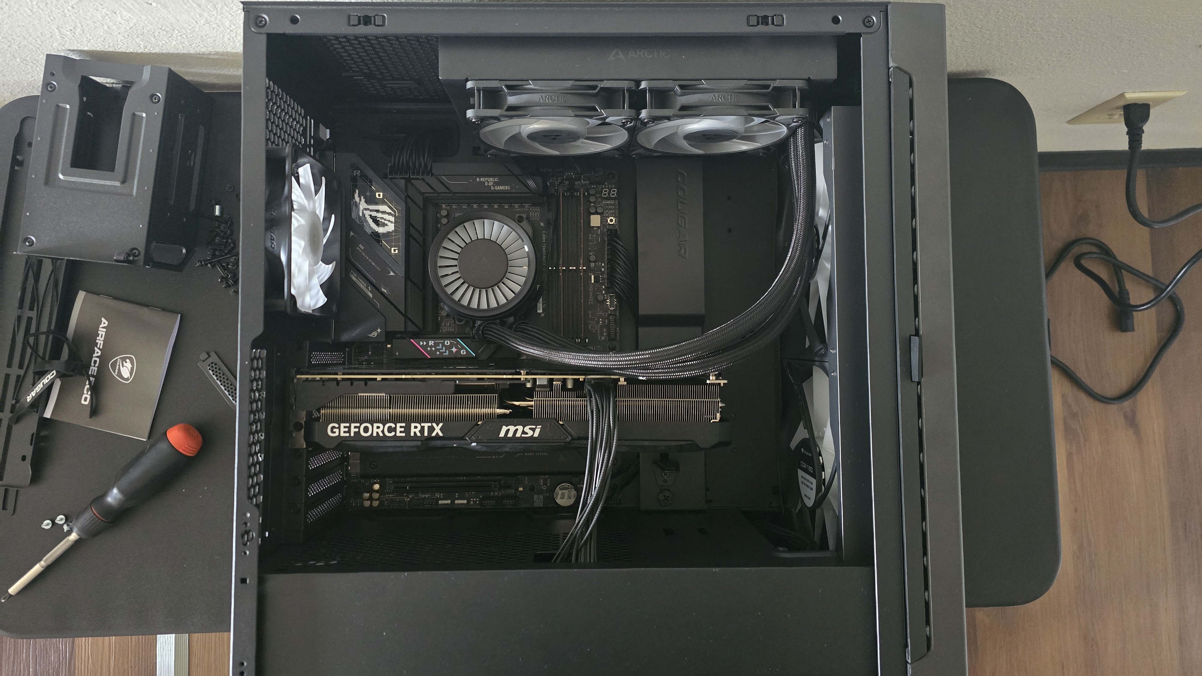 Cougar Airface Eco Case