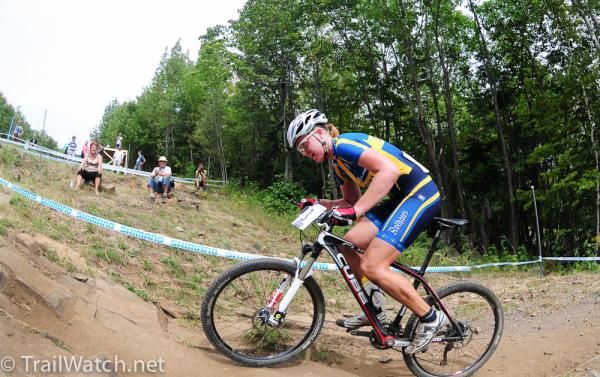 Alexandra Engen (Sweden) rides the uphill switchbacks in second place.