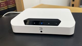 Streaming system: Bluesound Powernode Edge in white