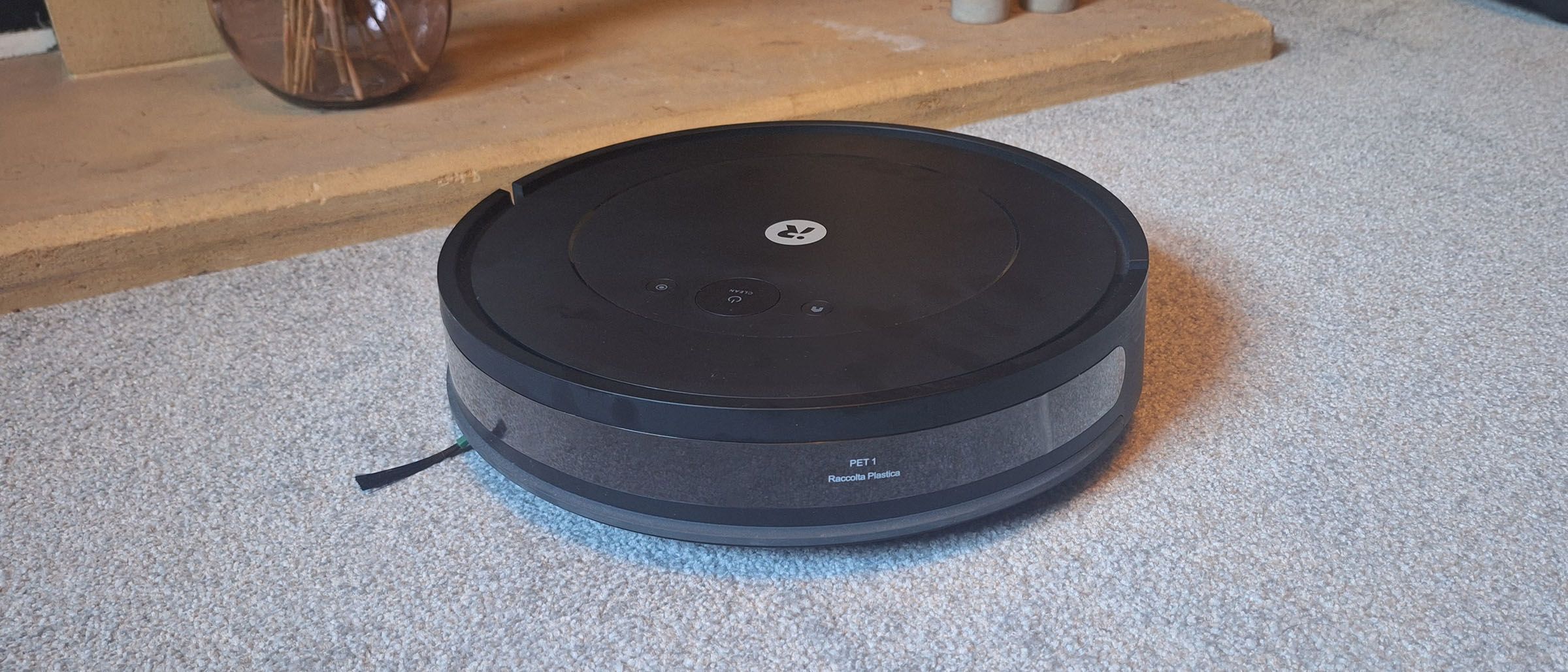 【未開封】Roomba ComboEssential Y011260 Amazon.com - iRobot Roomba Combo Robot Vacuum & Mop (Y0110