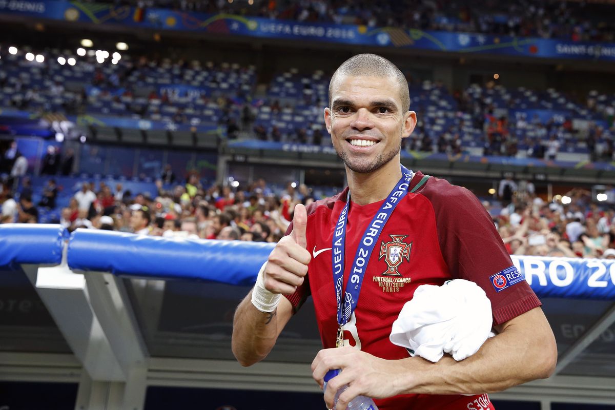 Pepe celebrates Portugal&#039;s Euro 2016 final win over France