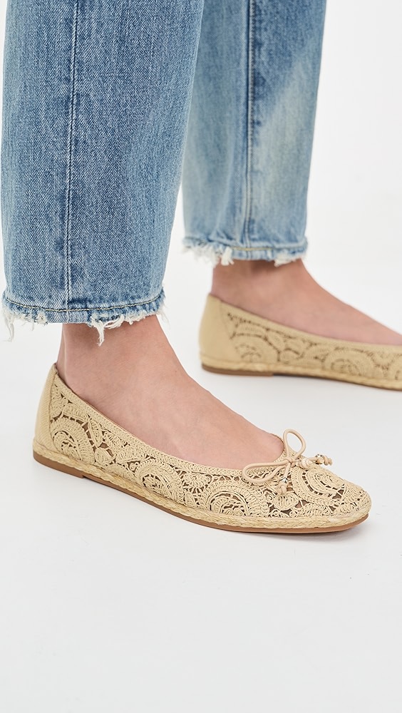 Dolce Vita Tianna Flats