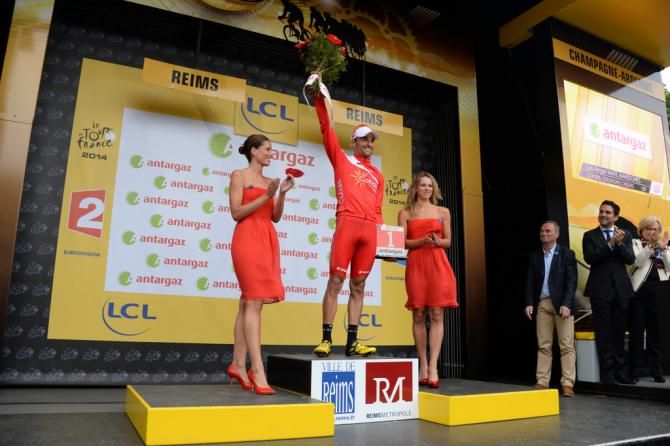 Luis &Aacute;ngel Mat&eacute; collects the most combative rider prize
