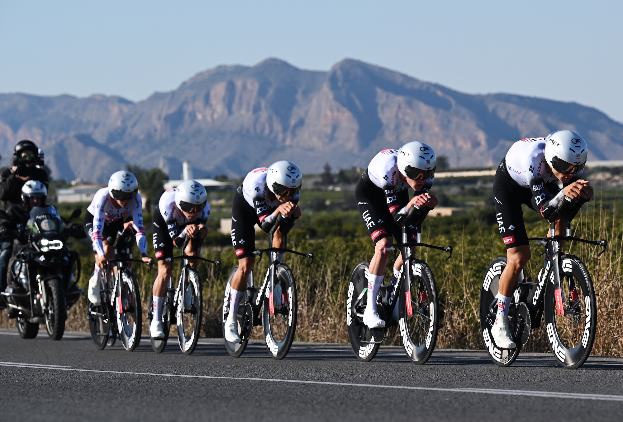 ORIHUELA, SPAIN - FEBRUARY 05: A general view of Joao Almeida of Portugal, Filippo Baroncini of Italy, Felix Grossschartner of Austria, Julius Johansen of Denmark, Ivo Oliveira of Portugal, Pavel Sivakov of France and UAE Team Emirates - XRG sprint during the 76th Volta a la Comunitat Valenciana 2025, Stage 1 a 34.3km stage from Orihuela to Orihuela on February 05, 2025 in Orihuela, Spain. (Photo by Szymon Gruchalski/Getty Images)
