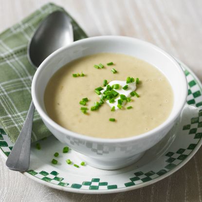 Lucy-Crabb-new-seasons-garlic-soup-recipe-cooking-photo