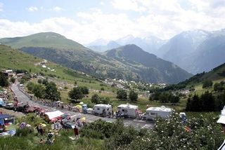 L'Alpe d'Huez: A week-long campground