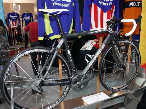 The Museeuw MF-1 will get a standard telescoping seatpost for 2011.