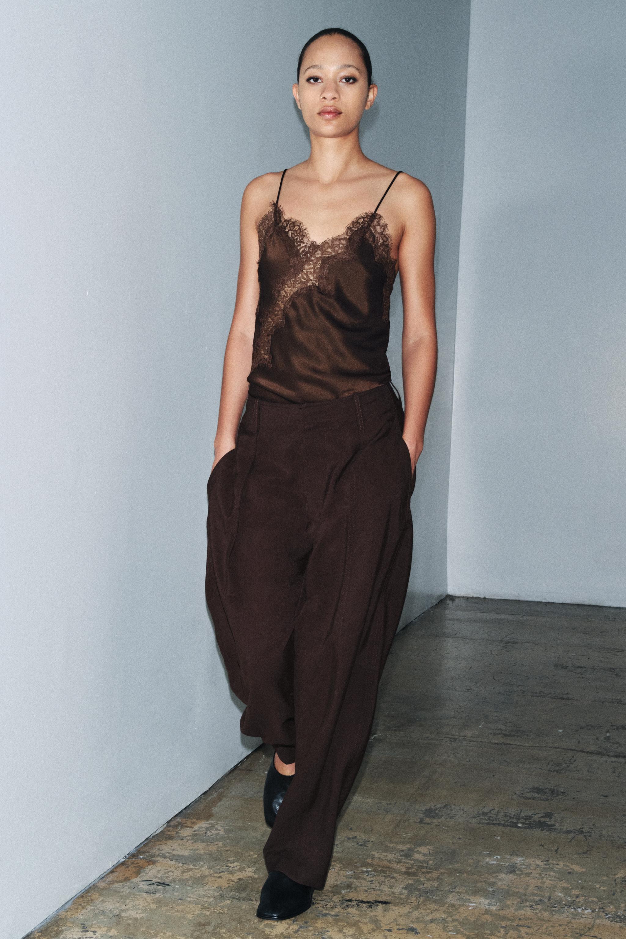 Tapered Pants With Buckle Zw Collection