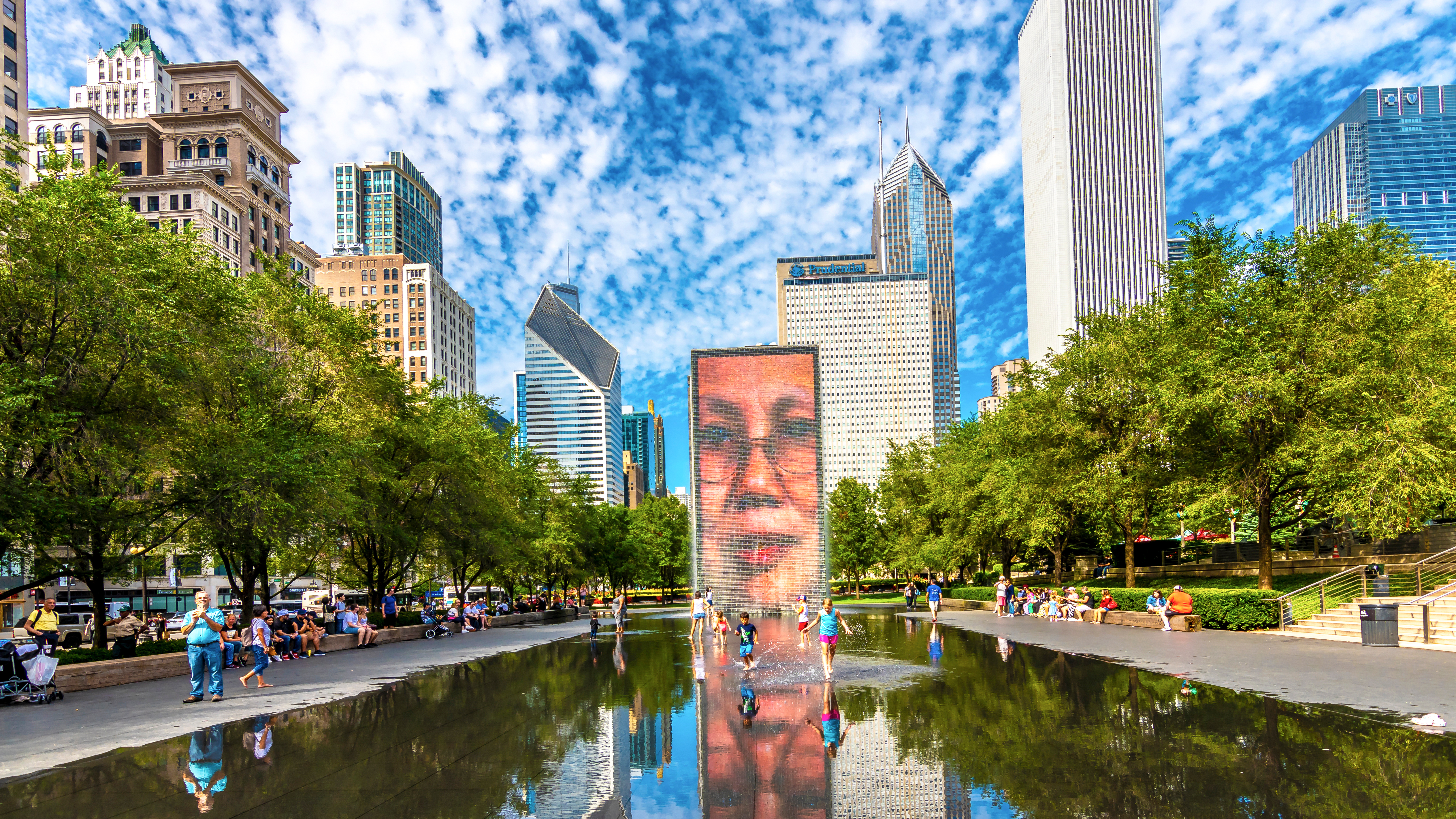 crown fountain in chicago