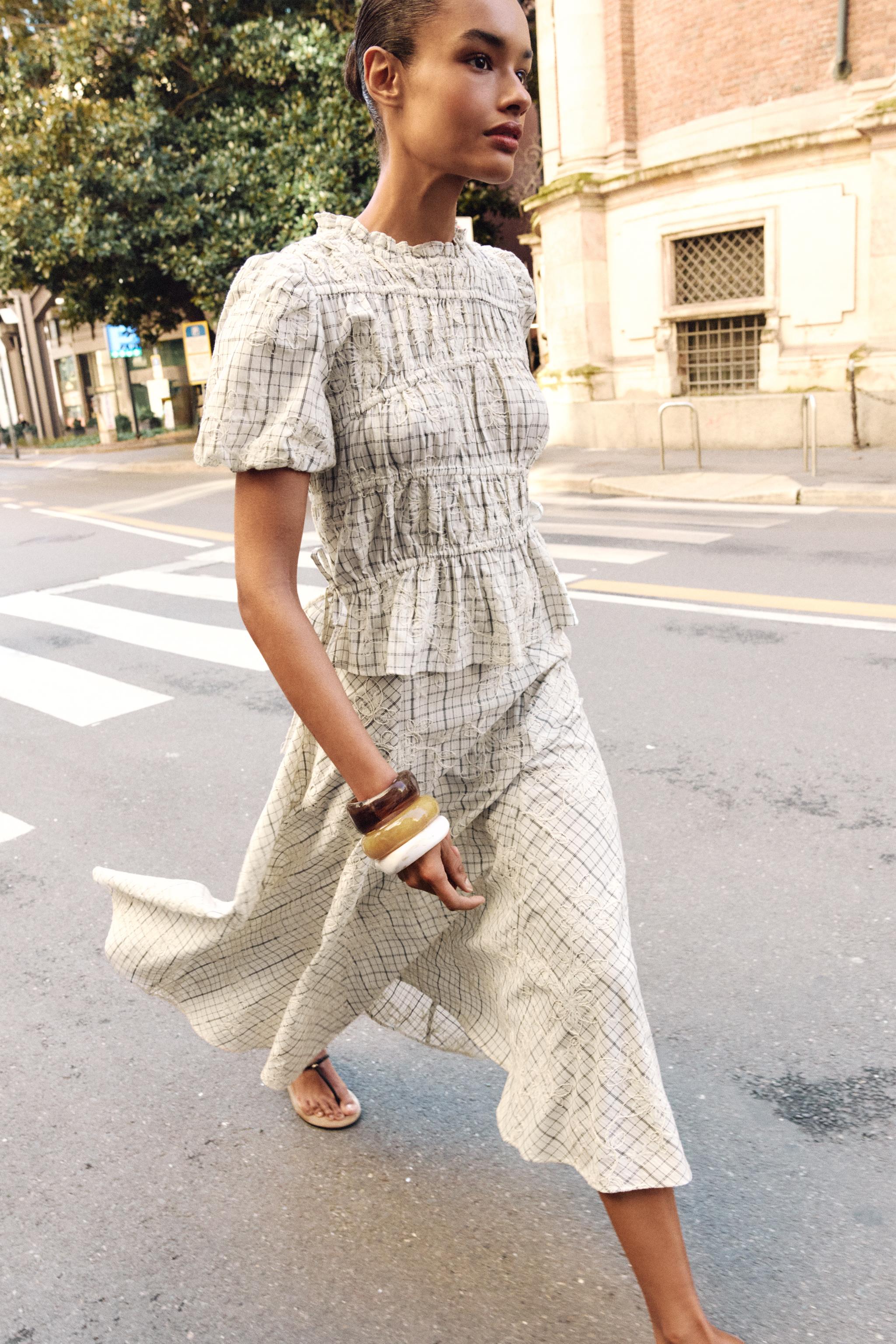 Embroidered Plaid Skirt With Bows Set