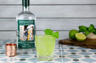 Gin Basil Smash Sipsmith