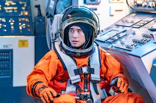 Dr. Ben Song (Raymond Lee) finds himself on board space shuttle Atlantis in "Quantum Leap" on NBC.