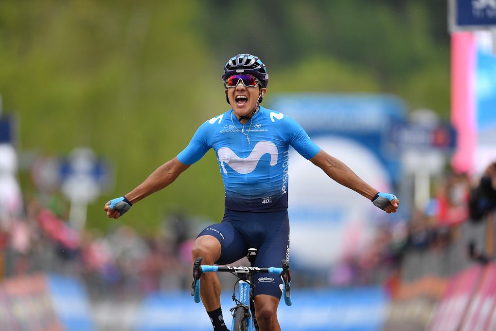 Richard Carapaz wins stage 14 at the Giro