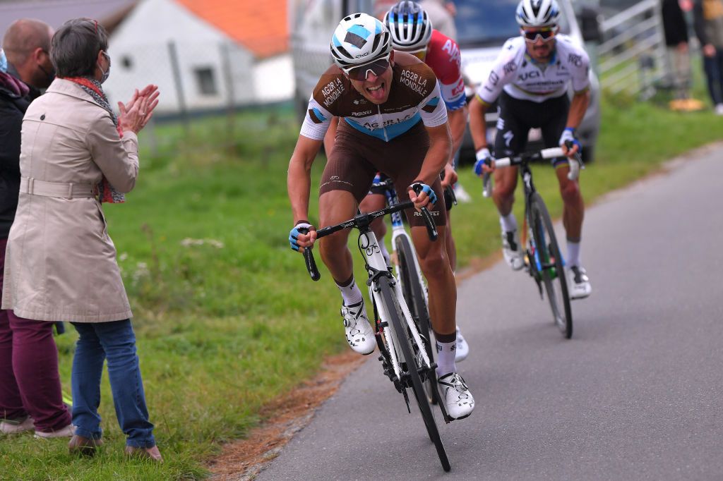 OVERIJSE BELGIUM OCTOBER 07 Mathieu Van Der Poel of Netherlands and Team AlpecinFenix Julian Alaphilippe of France and Team Deceuninck QuickStep Benoit Cosnefroy of France and Team Ag2R La Mondiale Breakaway during the 60th Brabantse Pijl 2020 Men Elite a 197km race from Leuven to OverijseSchavei 106m La Flche Brabanonne BP20 on October 07 2020 in Overijse Belgium Photo by Luc ClaessenGetty Images