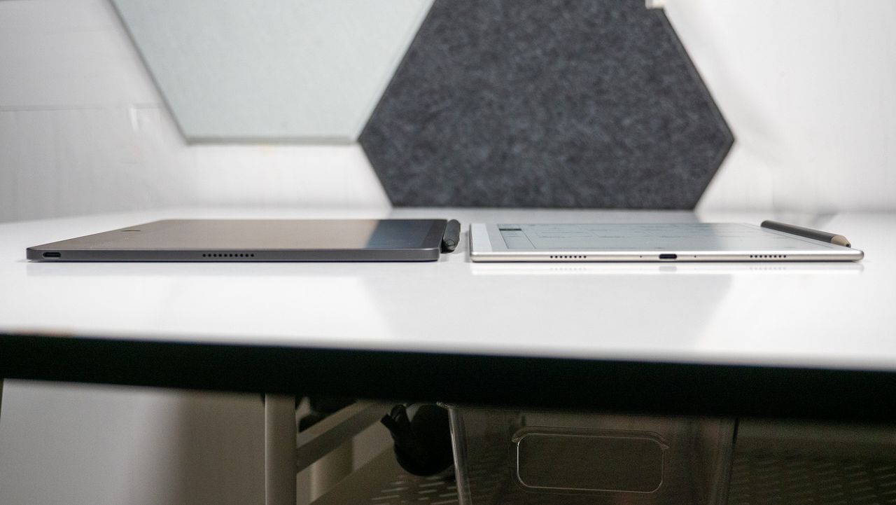 Comparing the thickness between the Boox Go 10.3 Gen II and the TCL Note A1 NXTPAPER