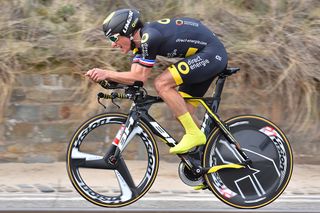 Stage 4 - Chavanel time trials to stage win, overall lead in Tour du Poitou-Charentes