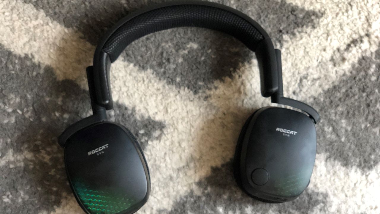 Roccat SYN Pro Air wireless headset