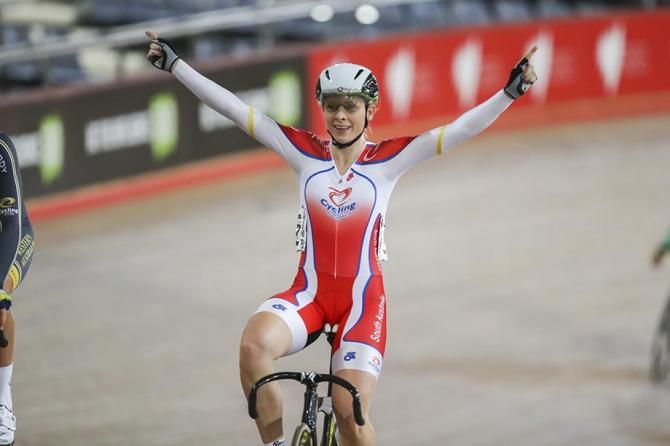 Annette Edmondson continues her great performance this year with a win in the Scratch Race.