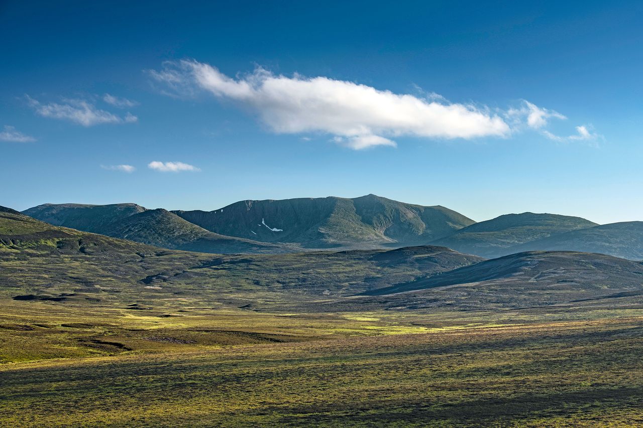 Lochnagar from Bovaglie. HRH Duchess of Cornwall&#039;s favourite view, as photographed by Steven Rennie.