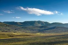 Lochnagar from Bovaglie. HRH Duchess of Cornwall's favourite view, as photographed by Steven Rennie.