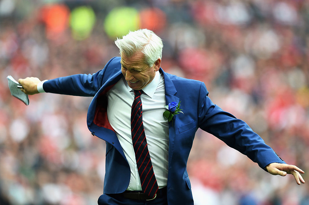 Alan Pardew during the 2016 FA Cup final