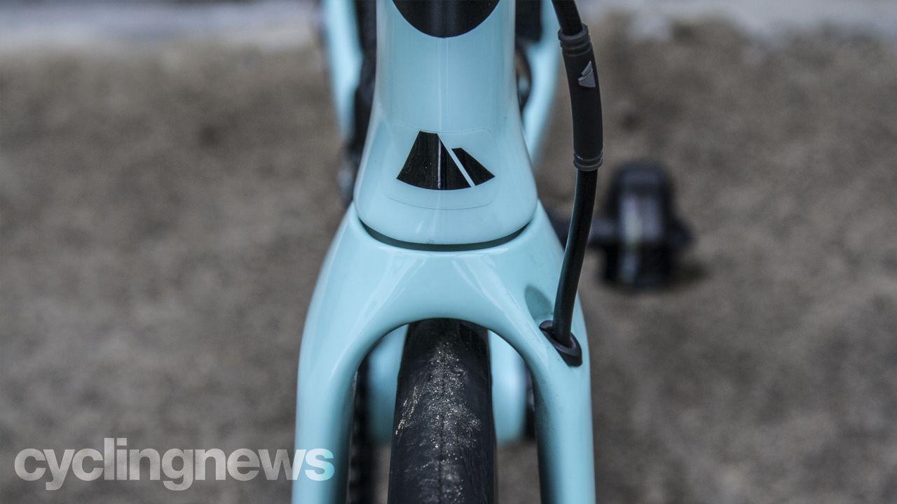Canyon Speedmax CF 8 Disc Di2 TT bike