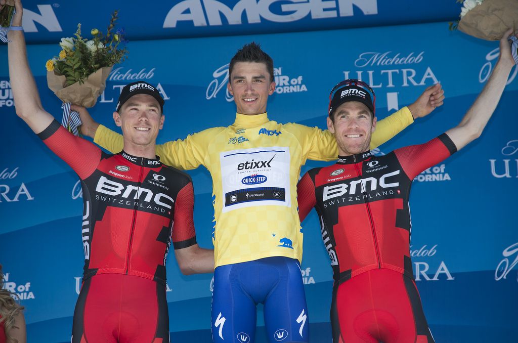 Julian Alaphilippe (Etixx Quickstep) in-between the BMC duo of Rohan Dennis and Brent Bookwalter
