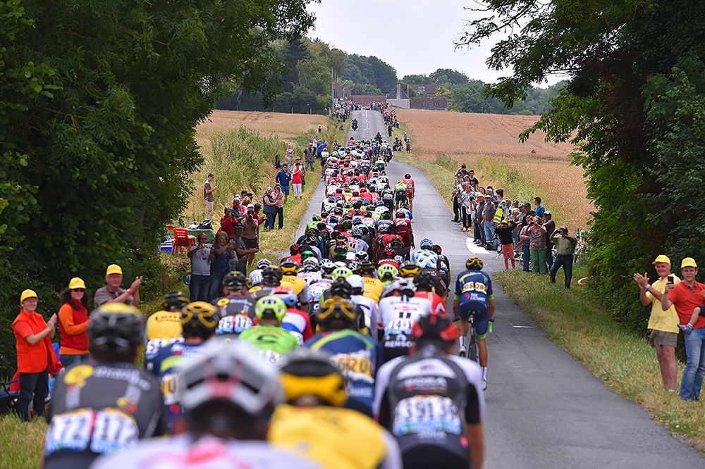 A long line of riders during stage 4 at the Tour de France
