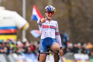 U23 Women - Zoe Backstedt dominates U23 women's race at Cyclocross World Championships