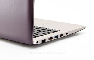 ASUS VivoBook X202E-DH31T Ports