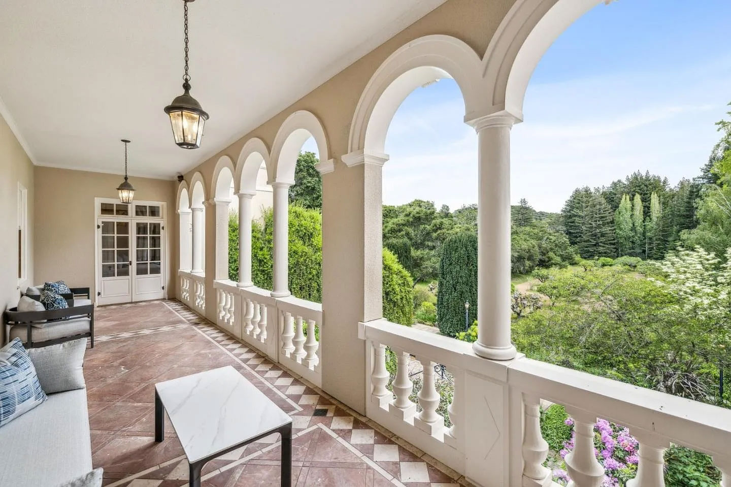 Mountain Meadow estate