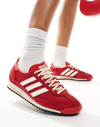 Adidas Originals Sl 72 Og Sportschuhe in Rot und Creme