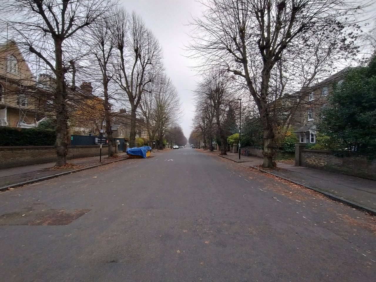 A street captured on the Moto G84's ultra-wide camera.
