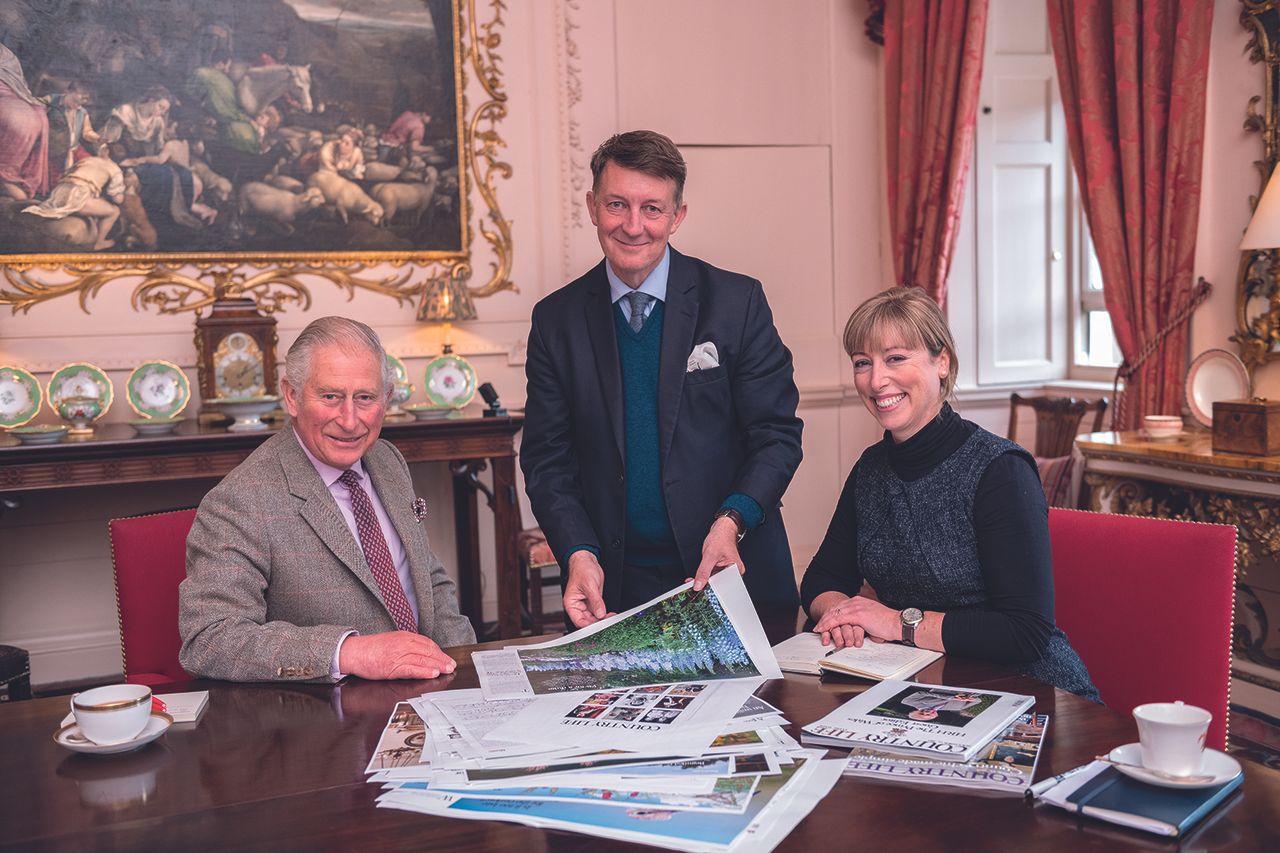 Paula Minchin and Mark Hedges with guest editor HM The King, then the Prince of Wales, in 2018
