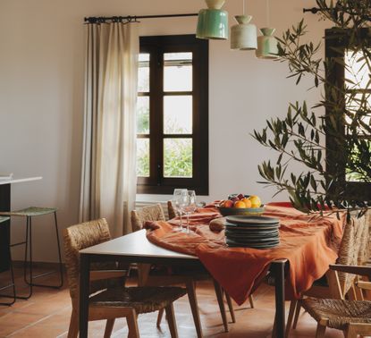 rustic mediterranean dining room