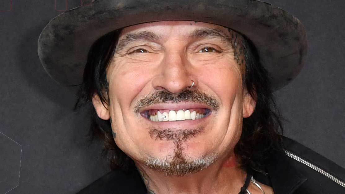 Tommy Lee smiling