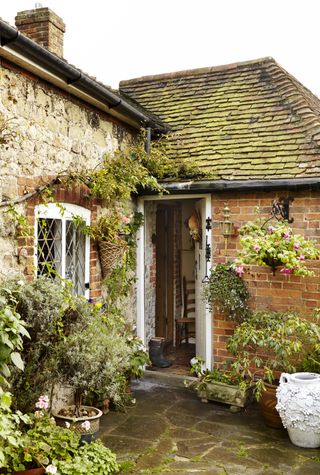 exterior_centuries_cottage_bricks_doors