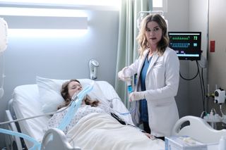 THE RESIDENT: L-R: Guest star Molly Kunz and Emily VanCamp in the "Reverse Cinderella" episode of THE RESIDENT airing Tuesday, March 3 (8:00-9:00 PM ET/PT) on FOX.