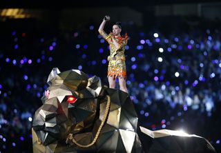 Singer Katy Perry performs during the Pepsi Super Bowl XLIX Halftime Show at University of Phoenix Stadium on February 1, 2015 in Glendale, Arizona.