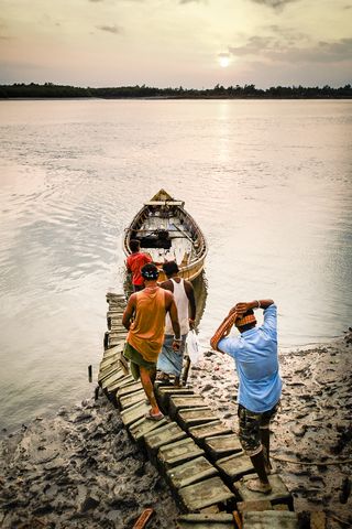 Photo from Oh India, by photographer Thomas James Parrish