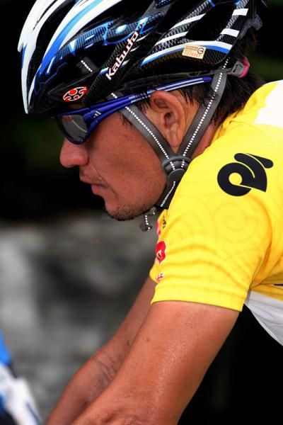 Race leader Muradjan Halmuratov (Giant Kenda Cycling Team)