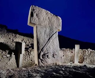 gobekli-tepe-100723-02