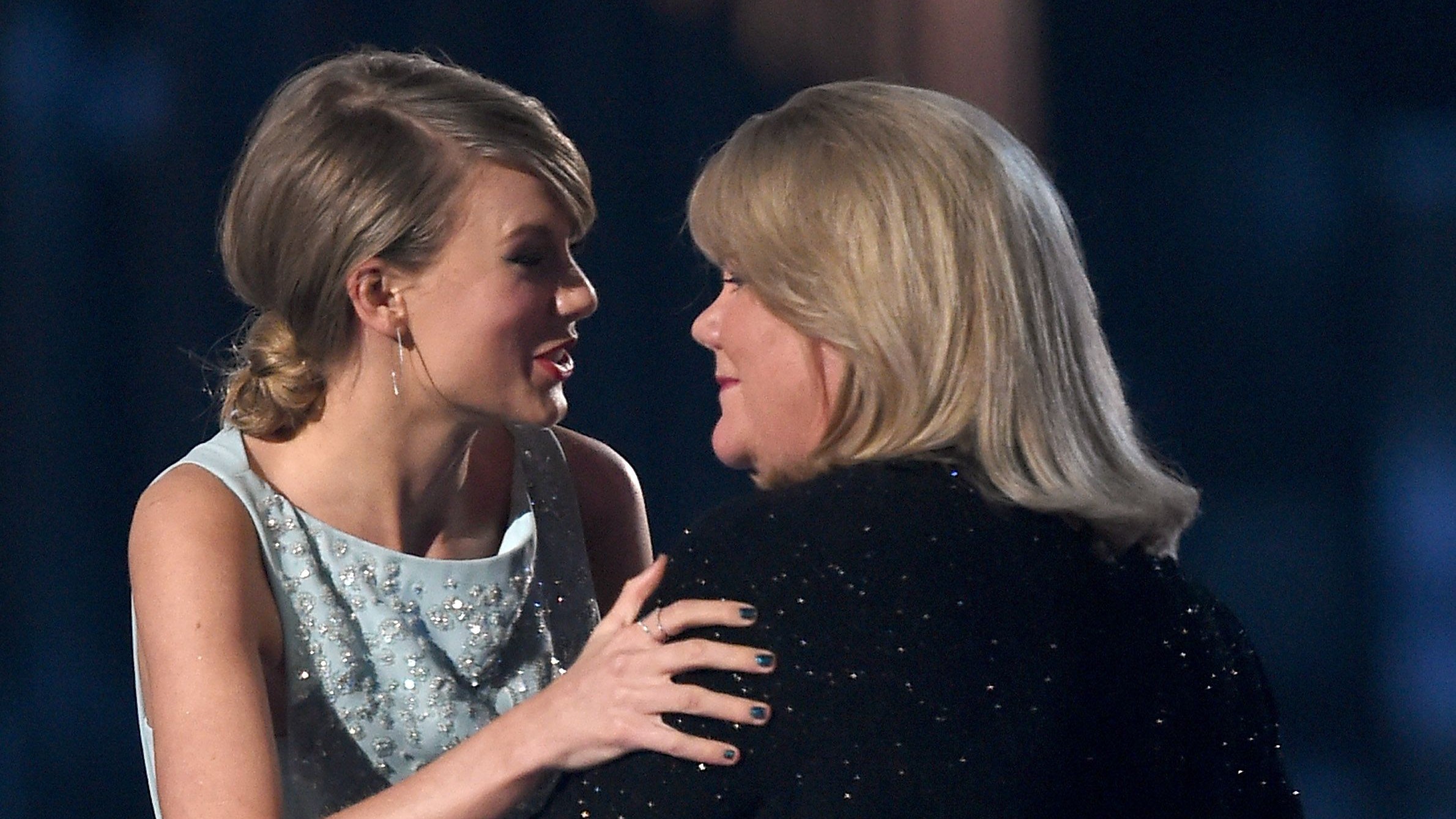 Taylor Swift Said Her Mom, Andrea, Has a Brain Tumor Marie Claire